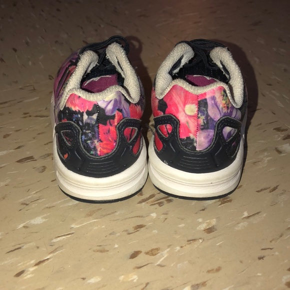 Adidas Sneakers - Picture 2 of 3